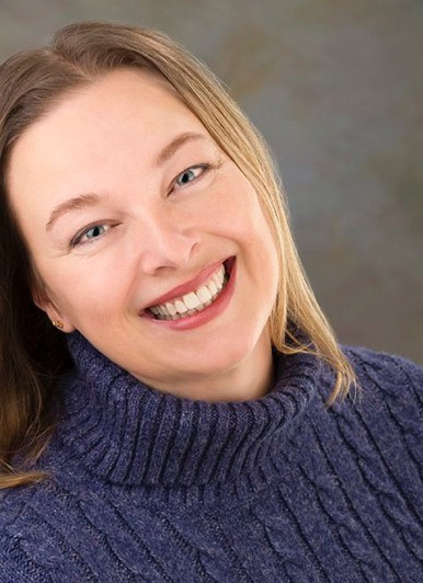 Heather Fischer bio photo